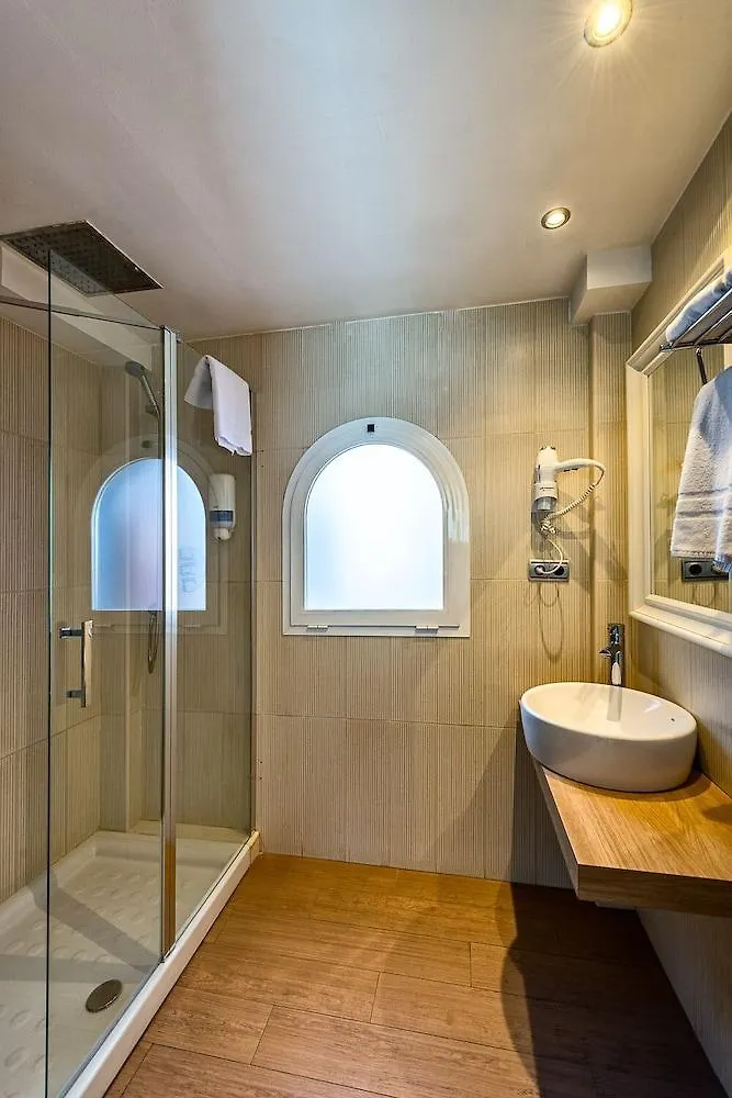 Hotel La Chancla Malaga